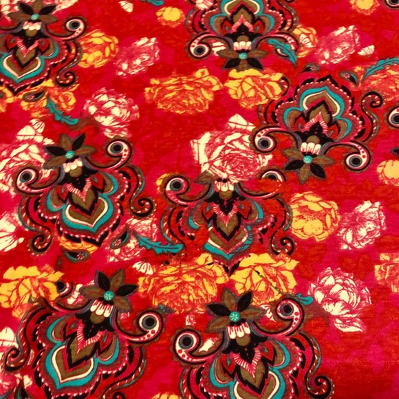 Lularoe Medium Julia - Picture 2 of 2